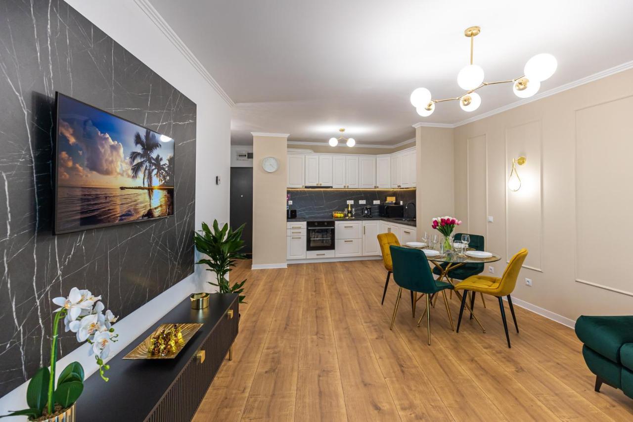 Moon Luxury Apartment - Sunset View Κλουζ-Ναπόκα Εξωτερικό φωτογραφία