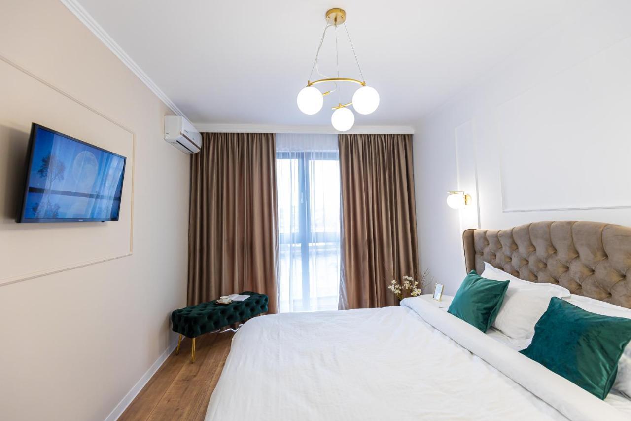 Moon Luxury Apartment - Sunset View Κλουζ-Ναπόκα Εξωτερικό φωτογραφία
