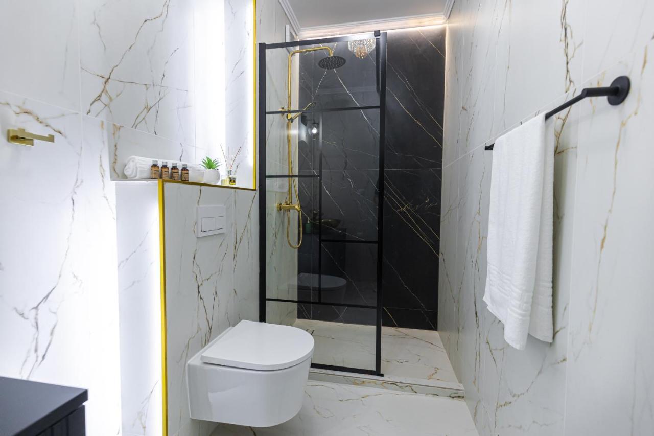Moon Luxury Apartment - Sunset View Κλουζ-Ναπόκα Εξωτερικό φωτογραφία